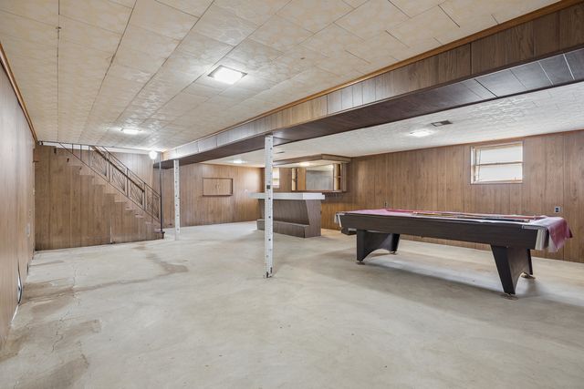 7737 Odell Avenue, Bridgeview, IL 60455