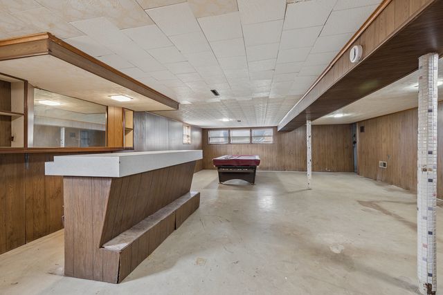 7737 Odell Avenue, Bridgeview, IL 60455