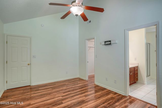 300 Sea Urchin Cove, Sneads Ferry, NC 28460