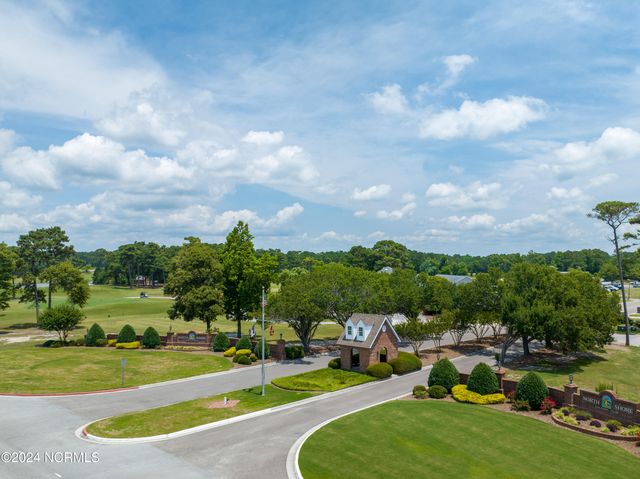 300 Sea Urchin Cove, Sneads Ferry, NC 28460