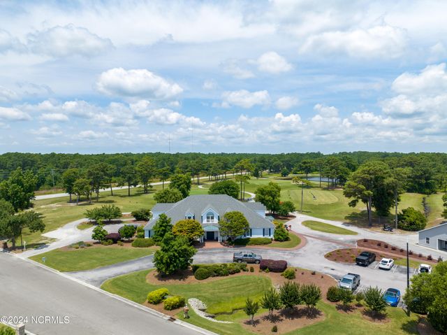 300 Sea Urchin Cove, Sneads Ferry, NC 28460