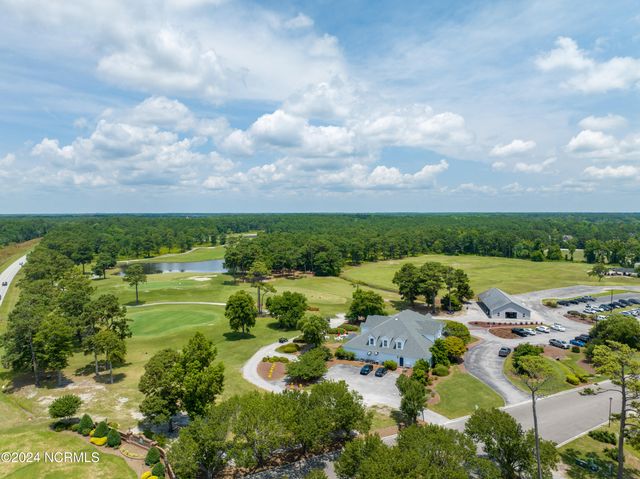 300 Sea Urchin Cove, Sneads Ferry, NC 28460