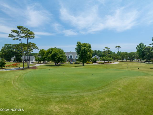 300 Sea Urchin Cove, Sneads Ferry, NC 28460