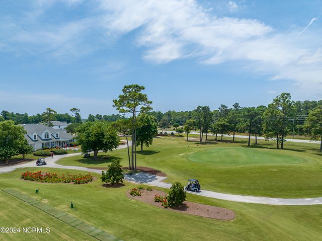 300 Sea Urchin Cove, Sneads Ferry, NC 28460