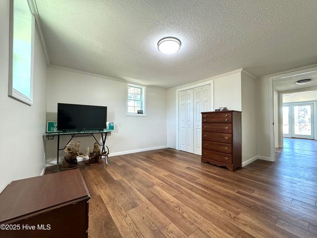 1309 Gaston Sellers Road, Whiteville, NC 28472