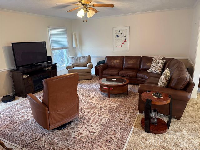 207 Daniel Drive, Hendersonville, NC 28739