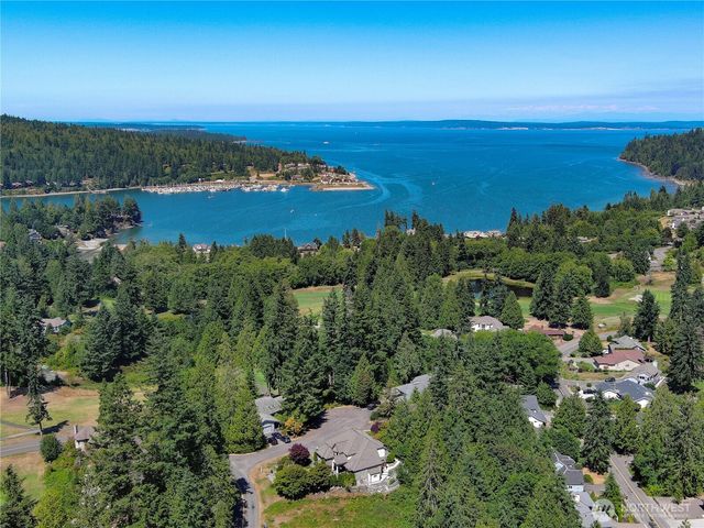 36 Dunbar Court, Port Ludlow, WA 98365