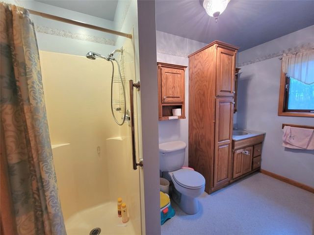 9210 KUHL Road, Erie, PA 16510