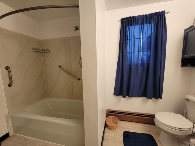 9210 KUHL Road, Erie, PA 16510