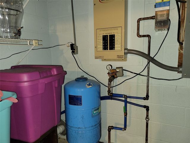 9210 KUHL Road, Erie, PA 16510