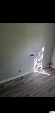 2611 AVENUE J, Birmingham, AL 35218