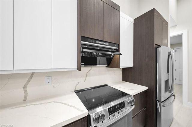 16 SW 22nd AVE, Cape Coral, FL 33991