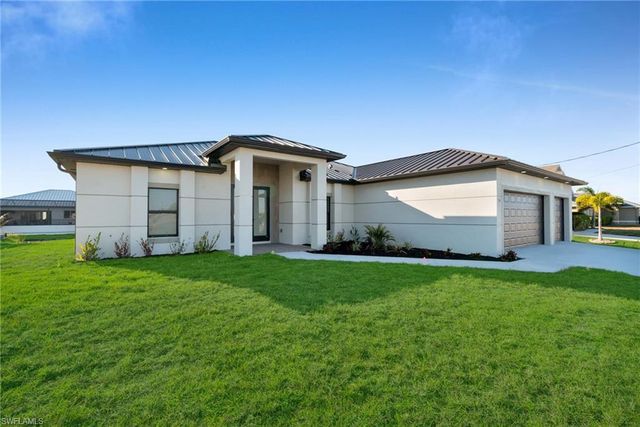 16 SW 22nd AVE, Cape Coral, FL 33991