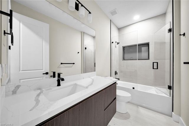 16 SW 22nd AVE, Cape Coral, FL 33991