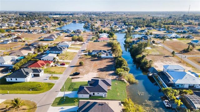 16 SW 22nd AVE, Cape Coral, FL 33991