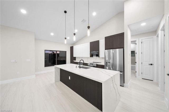 16 SW 22nd AVE, Cape Coral, FL 33991