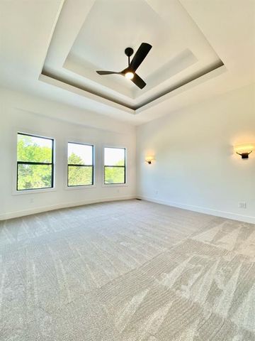 20804 Emerald Street, Spring Hill, KS 66083