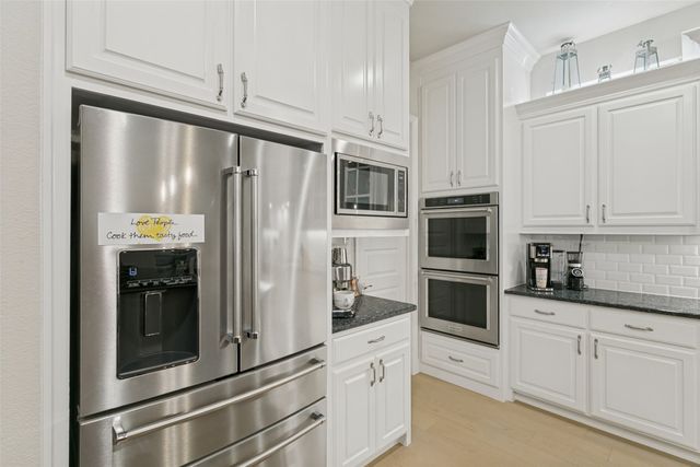 14356 Walsh Avenue, Fort Worth, TX 76008