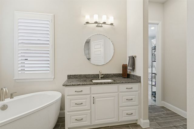 14356 Walsh Avenue, Fort Worth, TX 76008