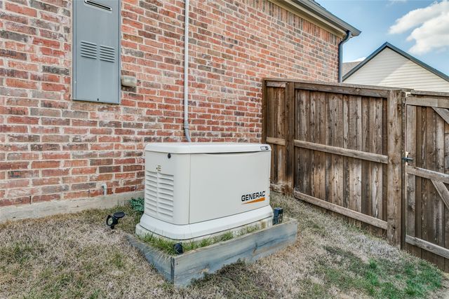 14356 Walsh Avenue, Fort Worth, TX 76008