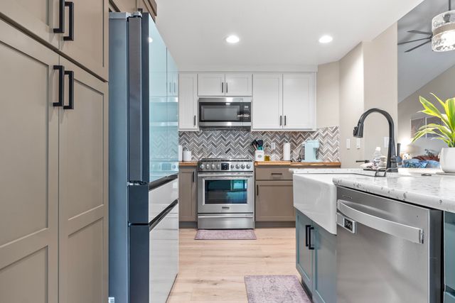 858 NW Poplar Place, Redmond, OR 97756