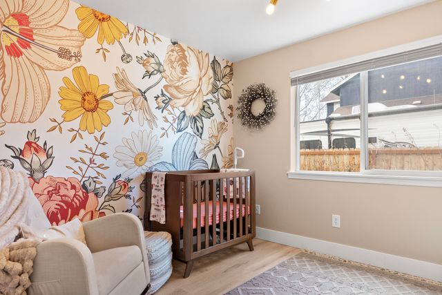 858 NW Poplar Place, Redmond, OR 97756