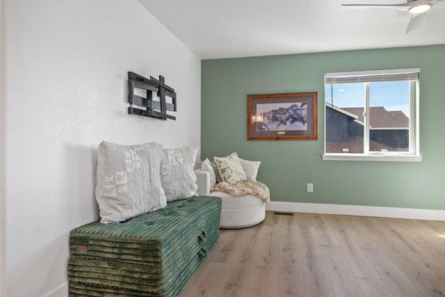 858 NW Poplar Place, Redmond, OR 97756