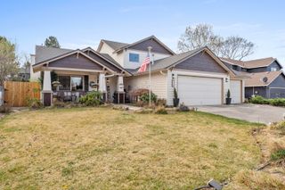 858 NW Poplar Place, Redmond, OR 97756