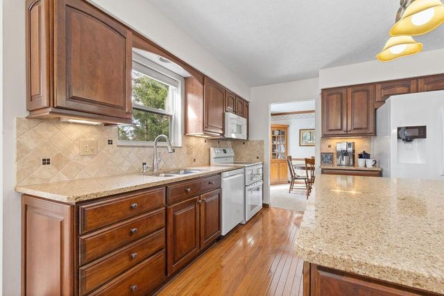 329 Hampton Park, Westerville, OH 43081