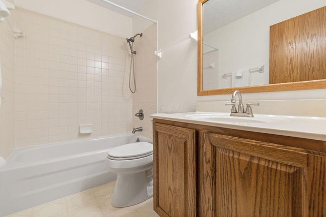 329 Hampton Park, Westerville, OH 43081