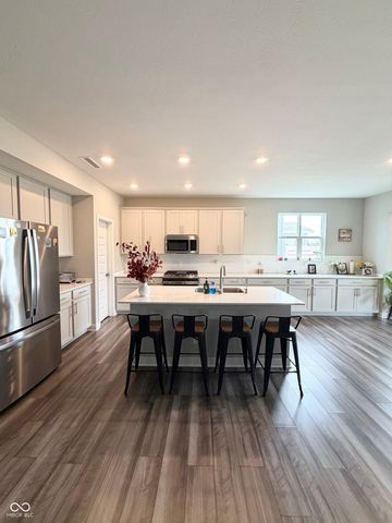 9269 Casey Road, Pendleton, IN 46064