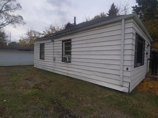 931 E 48th Place, Gary, IN 46409