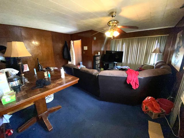 931 E 48th Place, Gary, IN 46409