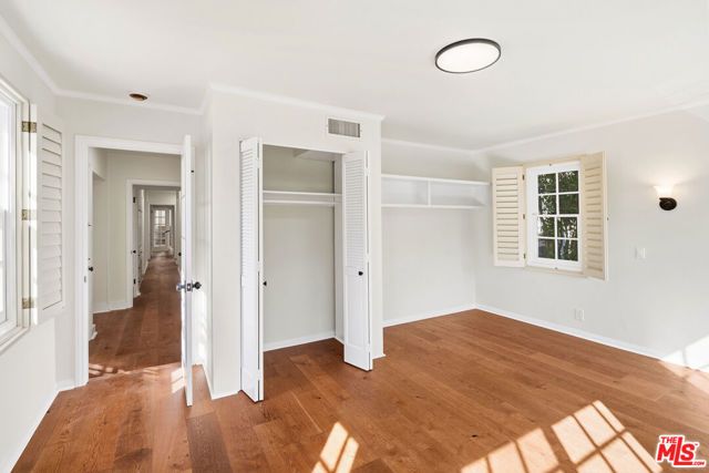 10309 La Grange Avenue, Los Angeles, CA 90025