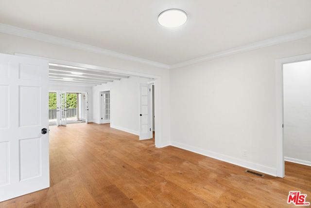 10309 La Grange Avenue, Los Angeles, CA 90025