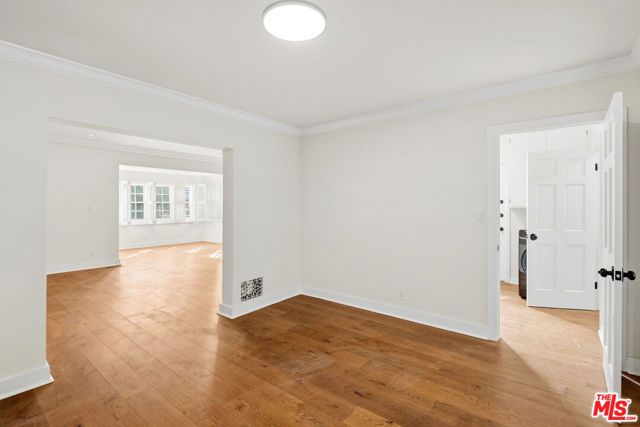 10309 La Grange Avenue, Los Angeles, CA 90025