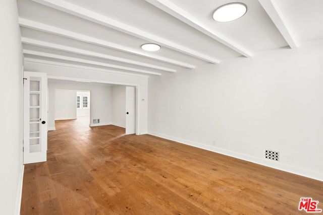 10309 La Grange Avenue, Los Angeles, CA 90025