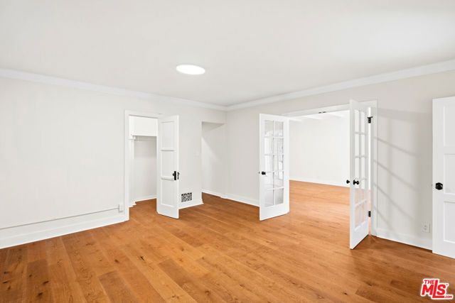 10309 La Grange Avenue, Los Angeles, CA 90025