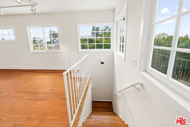 10309 La Grange Avenue, Los Angeles, CA 90025