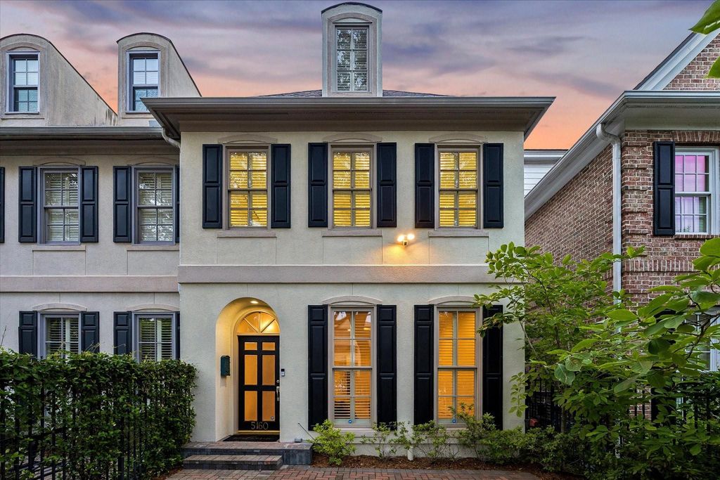 5160 Chevy Chase Drive, Houston, TX 77056