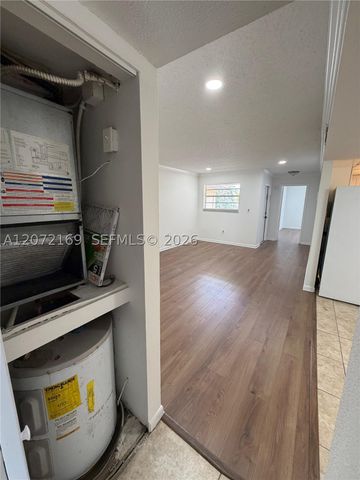 11101 Royal Palm Blvd 203, Coral Springs, FL 33065