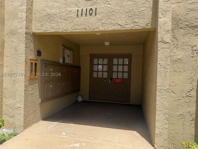 11101 Royal Palm Blvd 203, Coral Springs, FL 33065