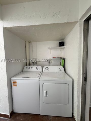 11101 Royal Palm Blvd 203, Coral Springs, FL 33065