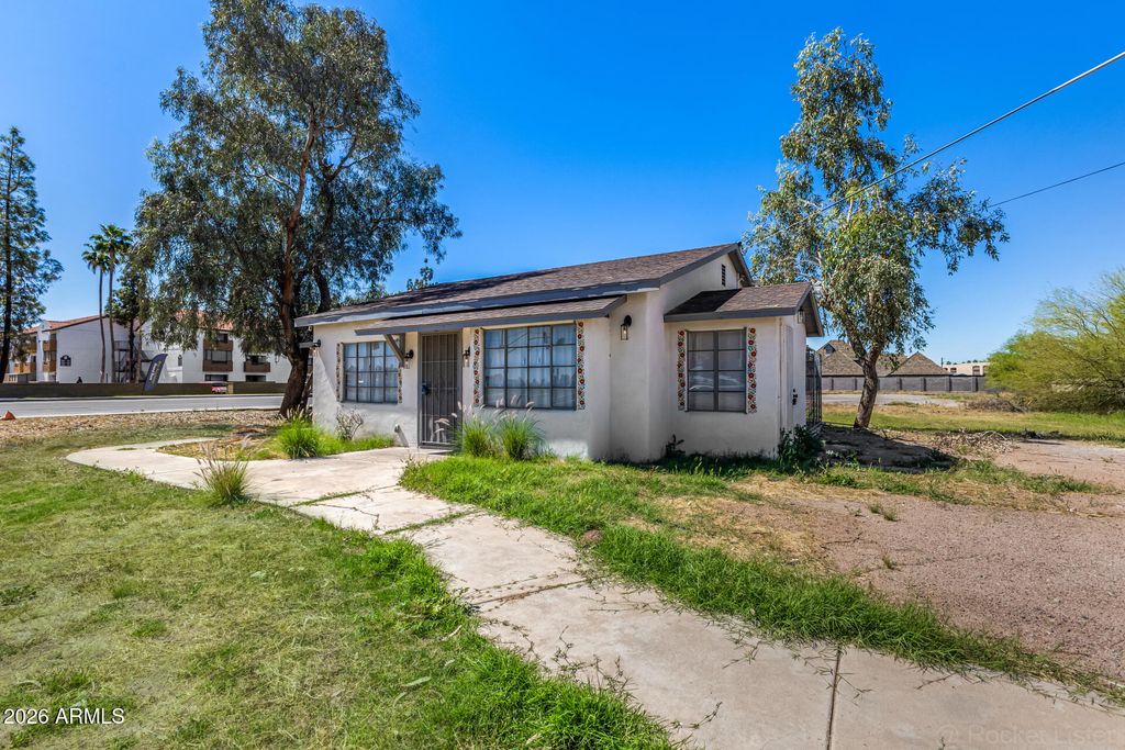 1106 N CENTER Street, Mesa, AZ 85201 — photo 3
