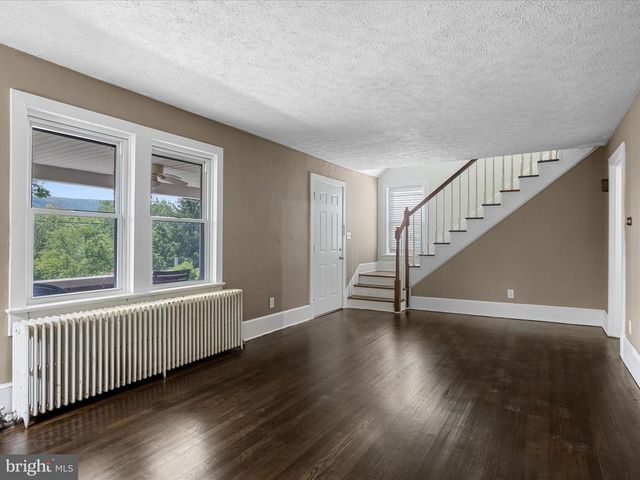 276 GORE RD, Gore, VA 22637
