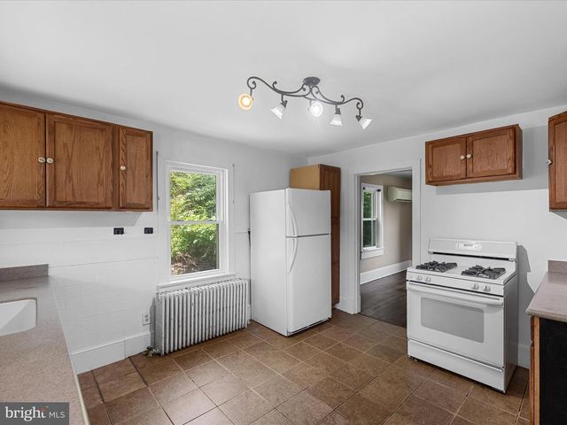 276 GORE RD, Gore, VA 22637
