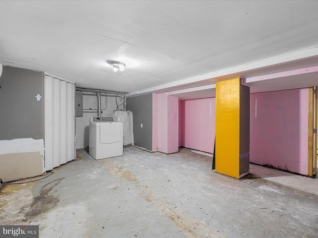 276 GORE RD, Gore, VA 22637