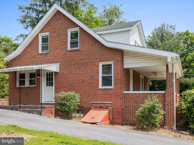 276 GORE RD, Gore, VA 22637