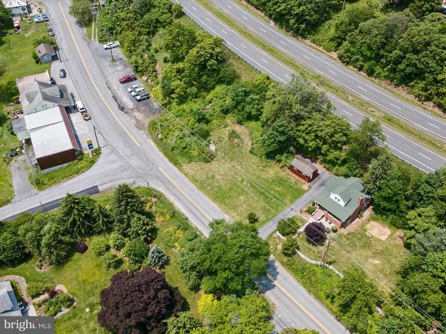 276 GORE RD, Gore, VA 22637