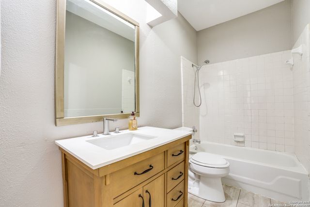 9018 BRICKWOOD, San Antonio, TX 78250